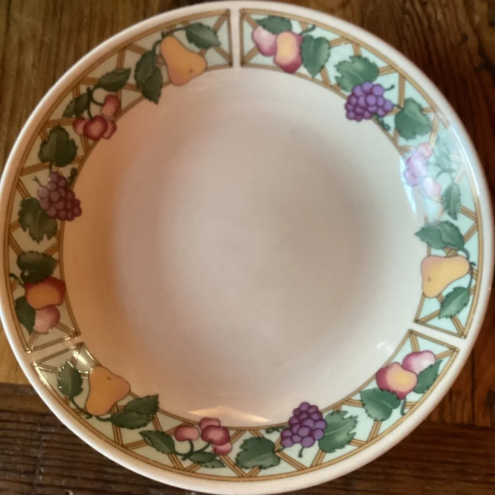 Sakura Trellis Fruits Vintage Stoneware Bowls - set of 5 - Sue Zipkin design
